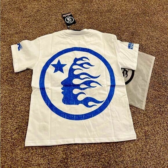 T-shirt graphique blanc unisexe