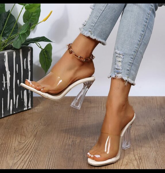 Heel sandals