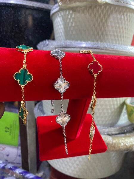 Bracelet for ladies