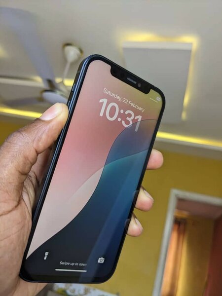 iPhone 12