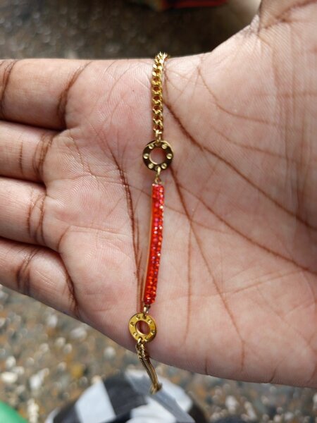 Dainty bracelet