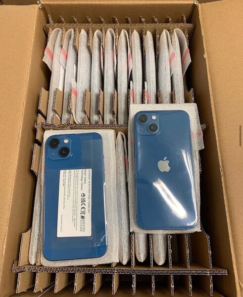 iPhone 13
