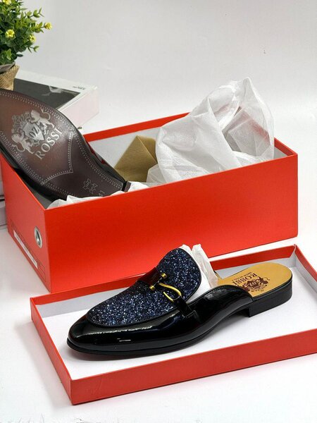 Classic half shoe