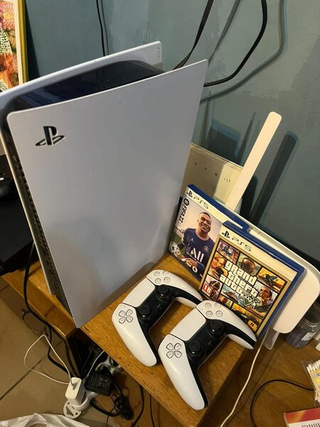 Casi neufs ps5