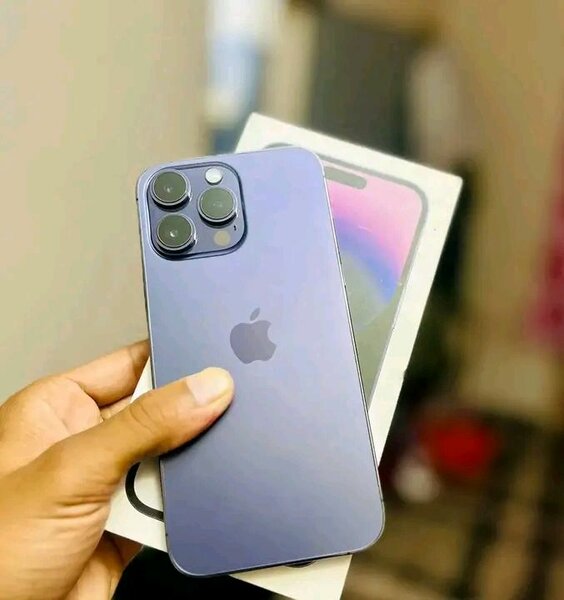 Apple iPhone Bleu Hébergement