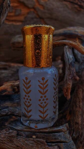 Parfum élégant en flacon
