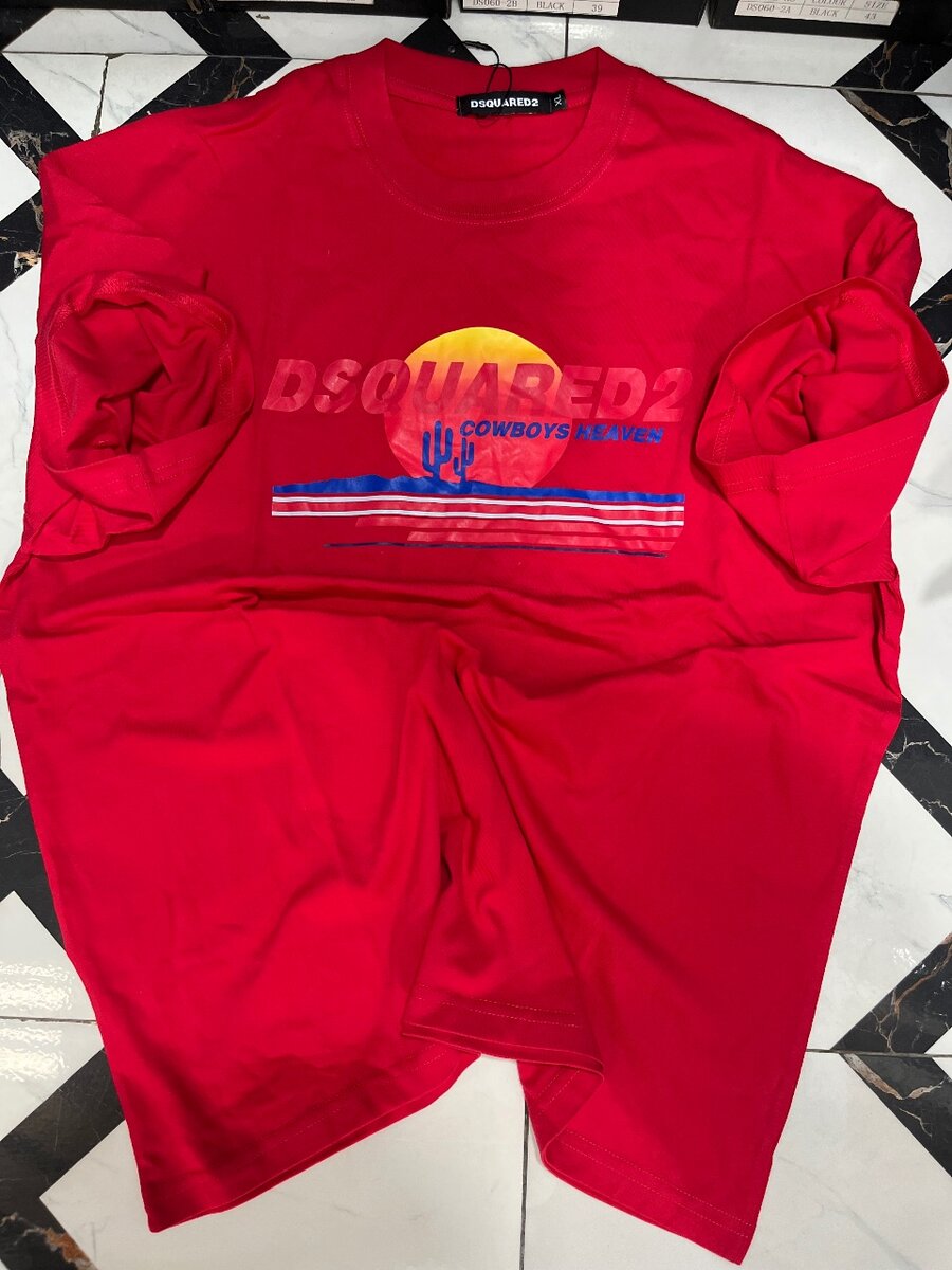 Tee-shirts