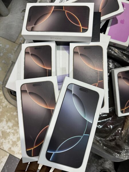 iPhone 16 Pro Max
