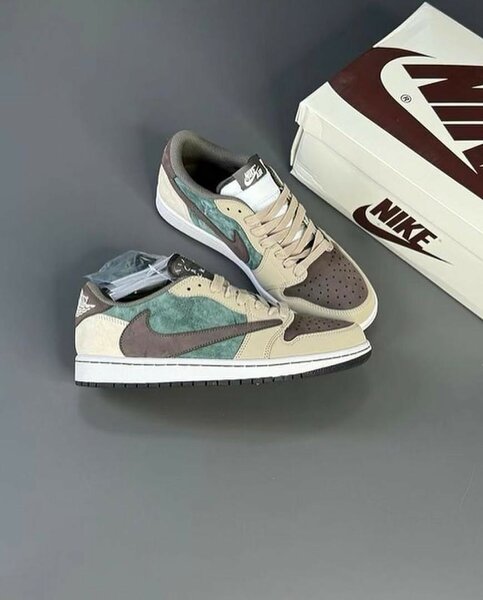 AIR JORDAN 1 LOW CLASSIC