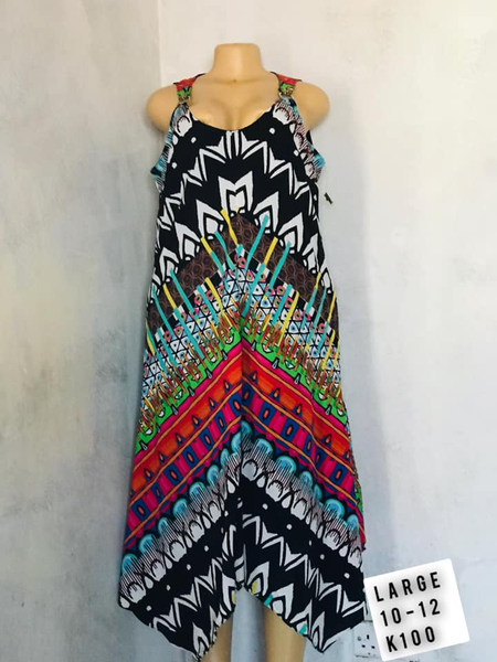 Robe noir blanc