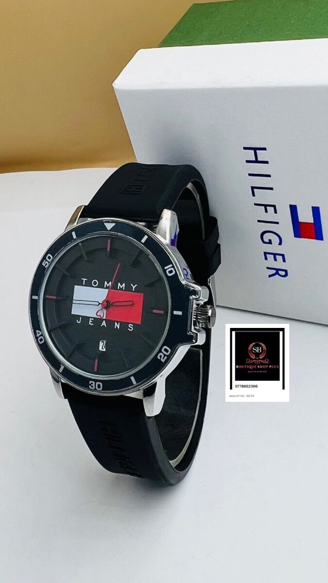 Montre tommy jeans bracelet 100% en gomme avec sa boîte