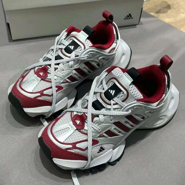 Dhope sneakers