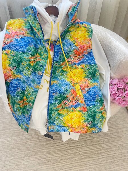 Louis  Vuitton