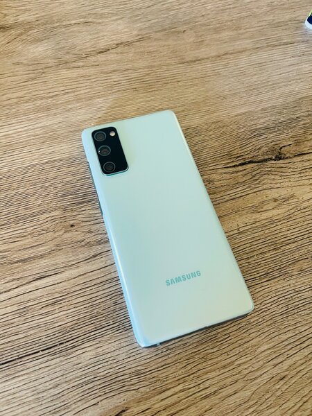 Samsung S20FE parts