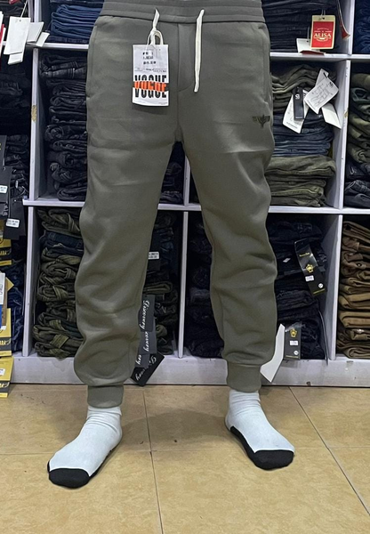 gray pants