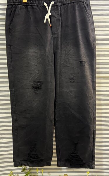 Baggy jeans