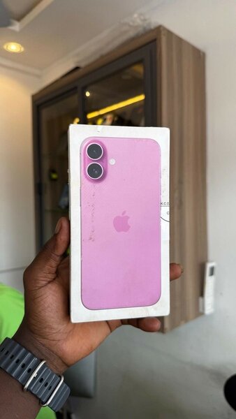 iPhone 16 plus