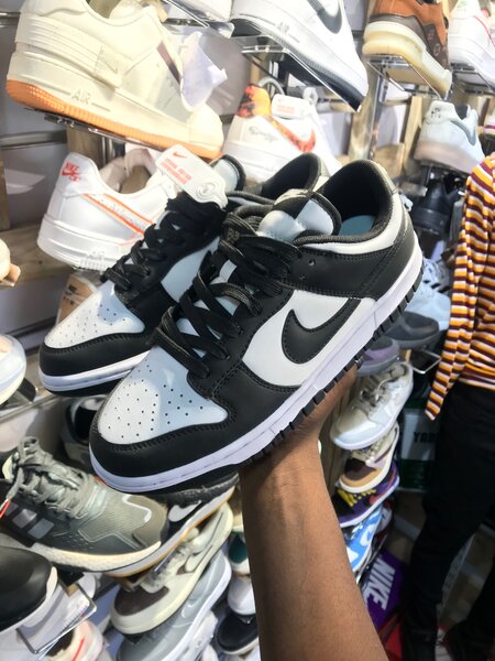 SB shoess