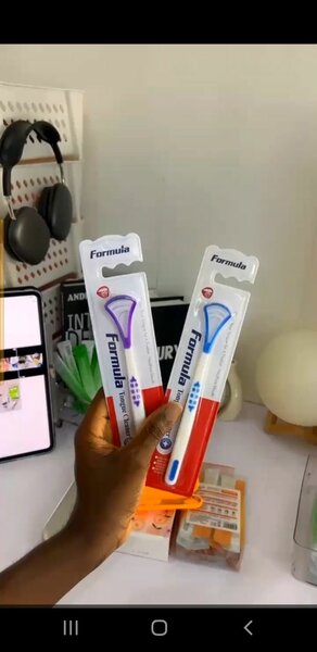 Plastic Tongue Scrapers