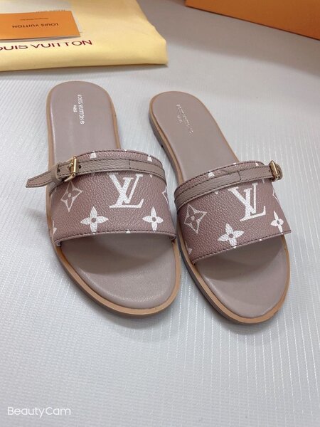 Slippers