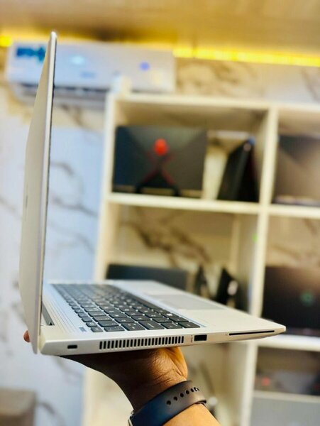 HP ELITEBOOK 840 6G