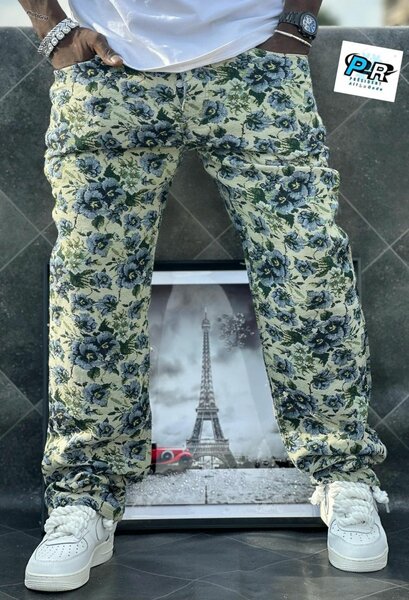 Jeans imprimés floraux pour homme