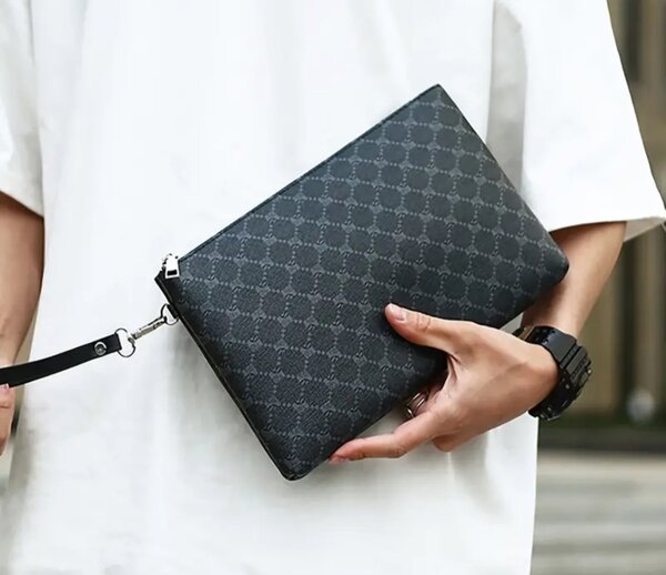 Pochette élégante noire