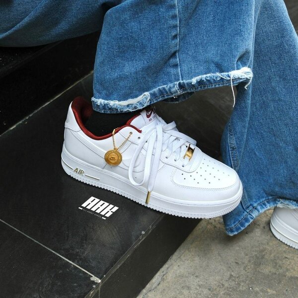 Fashion sneakers