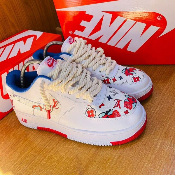AF1