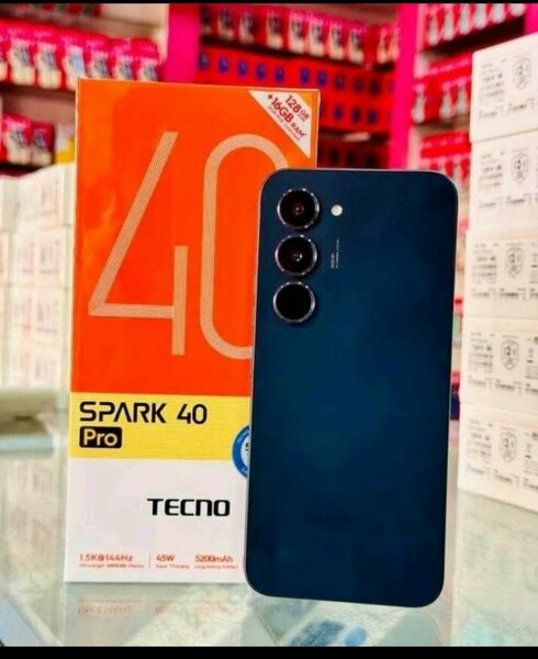 Tecno Spark 40 Pro Smartphone