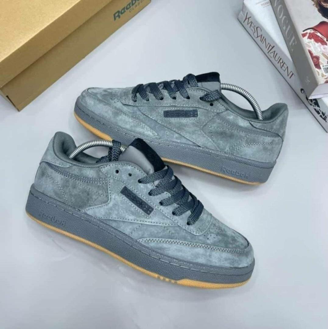 Reebok Classic