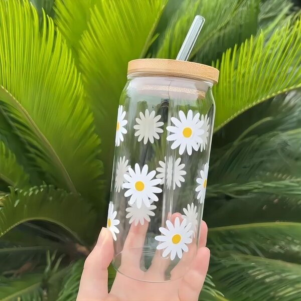 Glass cups
