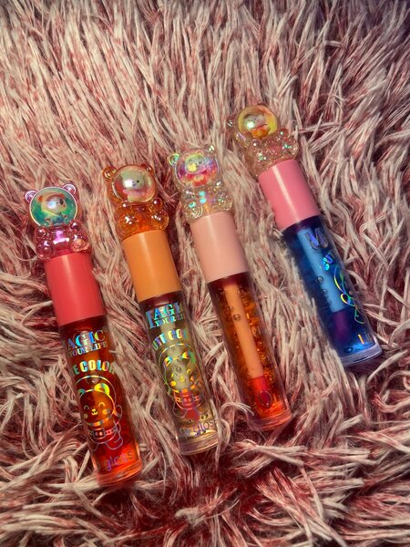 Gloss