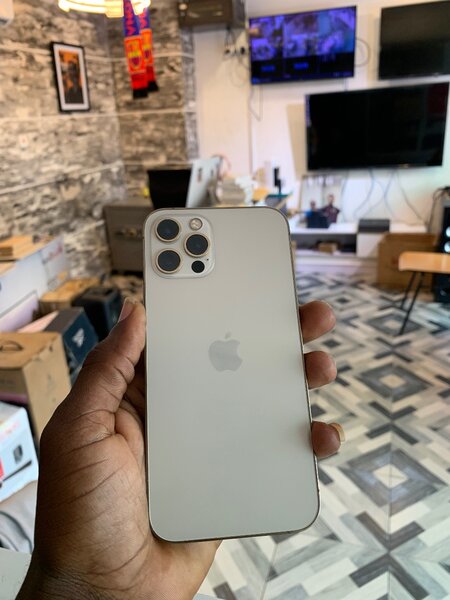 iPhone 12 Pro
