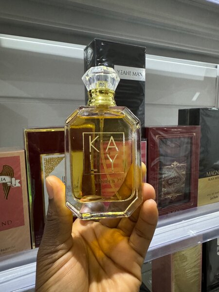 Vanilla by Kaly