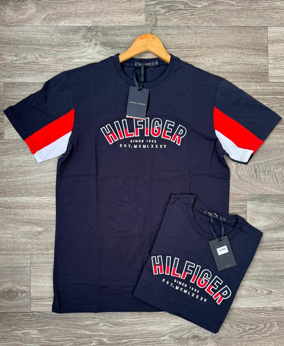 T-shirts colorés Hilfiger