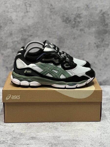 Chaussure Asics