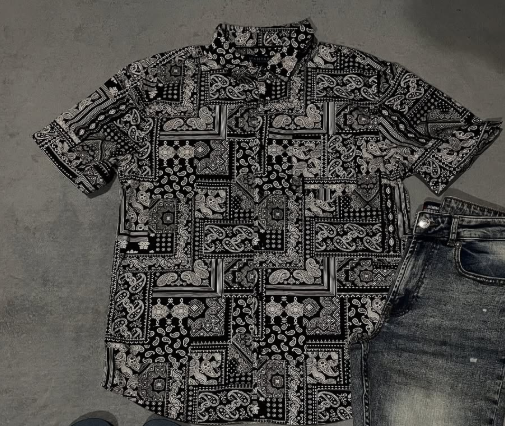 T-Shirt size L