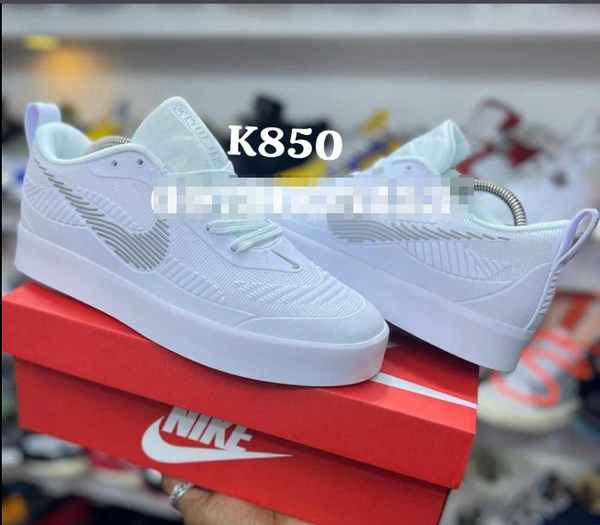 Nike Tiempo