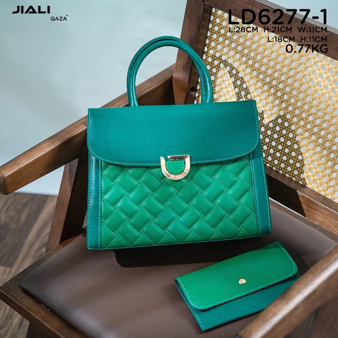 SAC A MAIN DE MARQUE QAZA