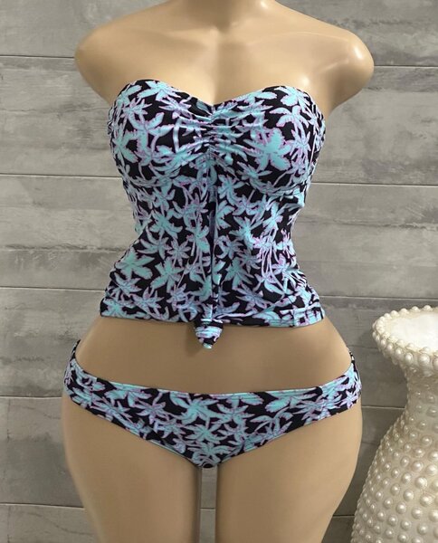 Two-piece swimsuit