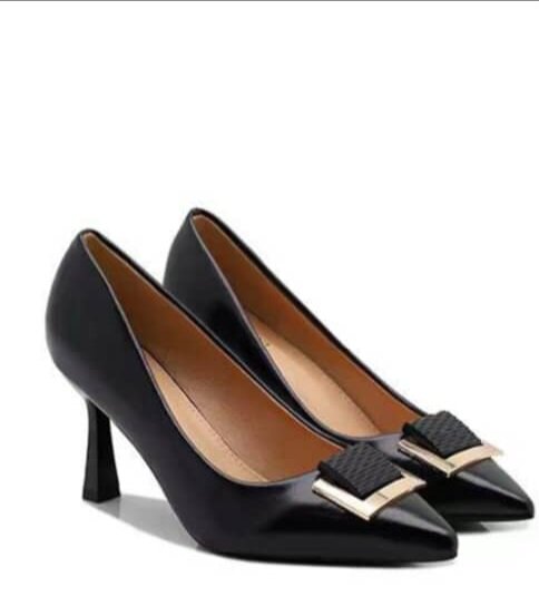 Dress shoes
