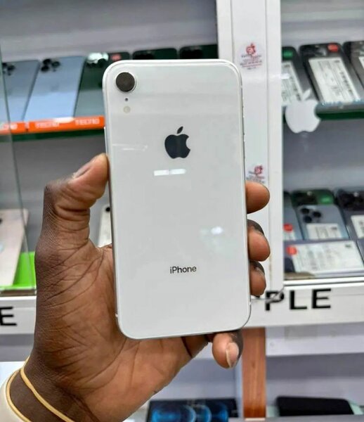 iPhone XR Blanc 128  Go