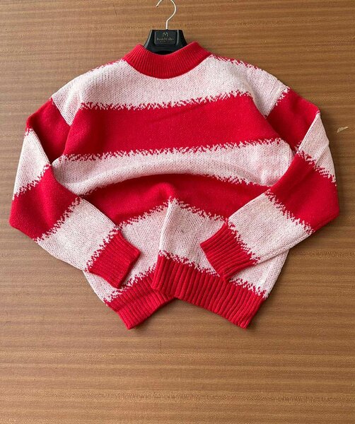 Vintage sweater for both genders