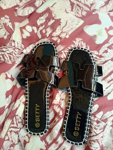 Slippers