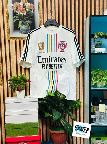 T-shirts