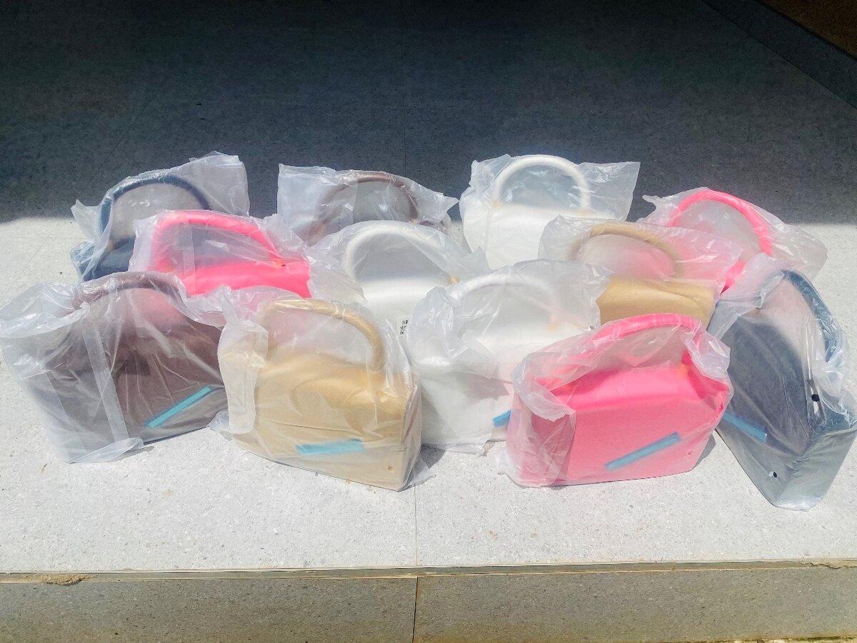 Hand bags