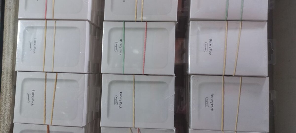 Magnetic power bank