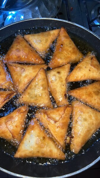 Samosas croustillantes épicées