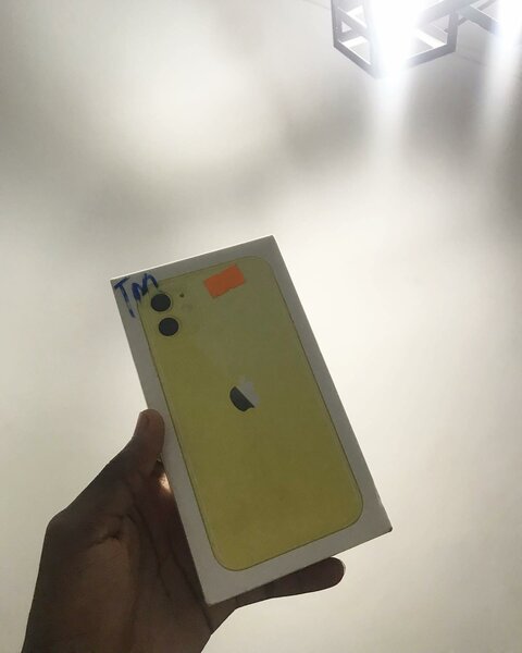 Brand IPhone 11 Yellow